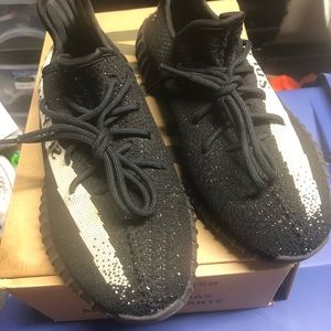 Adidas Yezzy Boost 350 V2 Men’s Size 8.5